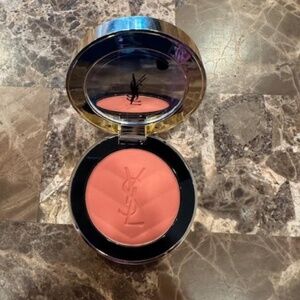 YSL Make Me Blush 37 Peachy Nude